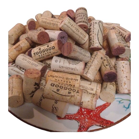 Wine 🍷 CORKS 100 Used great condition for crafts etc. - Picture 2 of 9